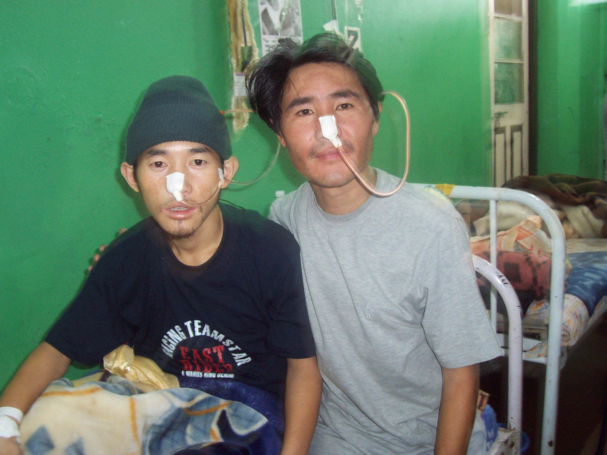 Tenzing and Dawa on Hunger Strike Tenzing and Dawa on Hunger Strike